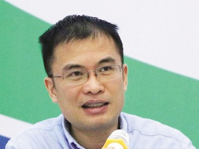 PGS-TS. Vũ Sỹ Cường, Kinh tế trưởng Viện Công nghệ và Phát triển tài chính (Học viện Tài chính).