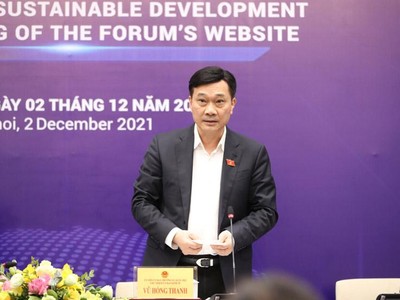 Chủ nhiệm Ủy ban Kinh tế Vũ Hồng Thanh tại cuộc họp báo chiều 2/12/2021. (Ảnh - Duy Linh).