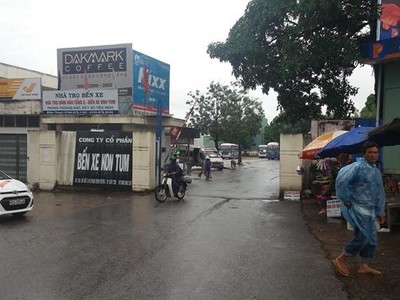 Ngoài vấn đề mảnh đất bến xe sắp bị thu hồi thì hoạt động kinh doanh những năm gần đây của Bến xe Kon Tum khá ổn định