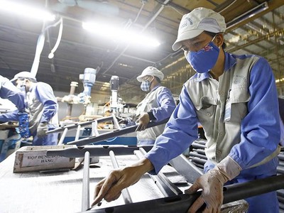 Tìm nguồn cho gói hỗ trợ phục hồi và phát triển kinh tế để đảm bảo các yêu cầu đủ lớn, đủ dài thực sự rất khó