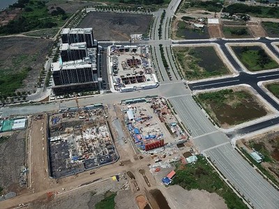 Tại Khu đô thị Thủ Thiêm là nơi có giá nhà đất rất đắt đỏ ở TP.HCM. (Ảnh: Lê Toàn)