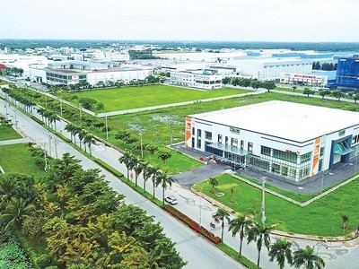 Bất động sản công nghiệp tiếp tục là kênh đầu tư an toàn và lợi nhuận cao trong thời gian tới. Ảnh: Lê Toàn