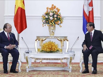 Đẩy nhanh việc kết nối hai nền kinh tế Việt Nam - Campuchia