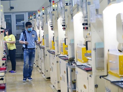 Sau hơn 2 tháng thực hiện Nghị quyết 128/NQ-CP, hàng vạn doanh nghiệp đã quay trở lại hoạt động