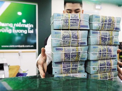 Ngân hàng tuần qua: Kiểm soát tiền chảy vào chứng khoán, bất động sản; đầu tư tiền ảo vẫn sẽ nóng