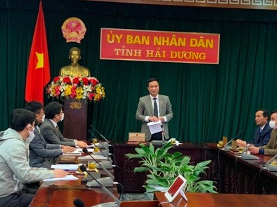 Ông Triệu Thế Hùng, Chủ tịch UBND tỉnh Hải Dương phát biểu tại buổi làm việc. Ảnh: haiduong.gov.vn