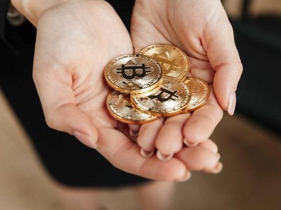 Lượng tìm kiếm của người dùng Cốc Cốc về blockchain, crypto tăng vọt vào cuối năm.