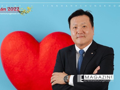 Phó chủ tịch PTI: Muốn làm vua phải chịu được sức nặng của vương miện