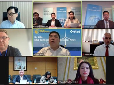 Phát triển các dự án điện gió ngoài khơi gắn với ngành công nghiệp phụ trợ năng lượng tái tạo