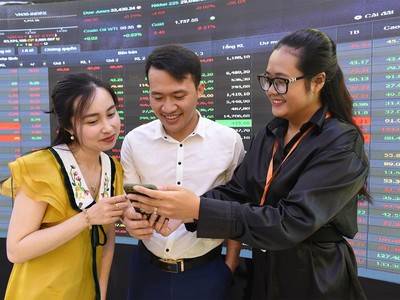 Nhà đầu tư F0 là “điểm nhấn” của thị trường 2 năm qua