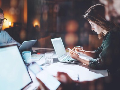 Dòng tiền nóng và sự phát triển của mạng xã hội đã tạo ra trào lưu meme stock