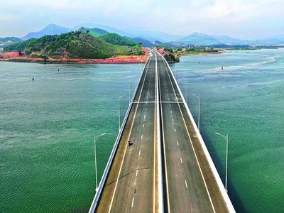 Nhiều cơ hội của nền kinh tế đang được mở ra