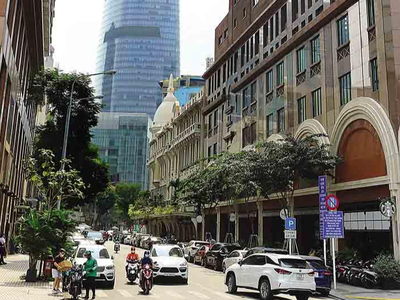 TP.HCM mới ngày nào ăm ắp những đau thương, giờ đang vượt lên mạnh mẽ… Ảnh: Lê Toàn