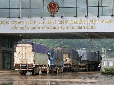 Lào Cai đề nghị các địa phương, doanh nghiệp chủ động kiểm soát, phòng chống dịch đối với hàng hóa nông sản xuất khẩu.