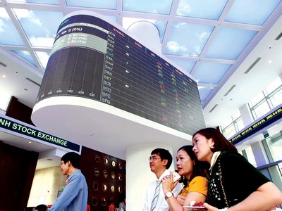 Việc huy động vốn qua sàn chứng khoán sẽ hiệu quả khi doanh nghiệp chuẩn bị tốt . Ảnh: Dũng Minh