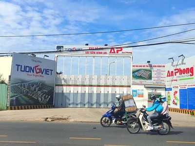 Nhà phố thương mại tại dự án The Global City (tên cũ là Sài Gòn Bình An) có giá bán lên tới 350 triệu đồng/m2. Ảnh: Lê Toàn