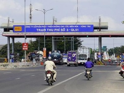 Trạm thu phí số 3 hoàn vốn cho Dự án BOT Quốc lộ 51.