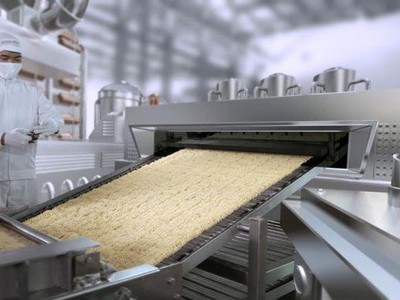 Theo quy định (EU) 2021/2246, từ đầu năm 2022, một số sản phẩm, trong đó có mỳ ăn liền Việt Nam xuất sang EU sẽ bị giám sát dư lượng thuốc bảo vệ thực vật.