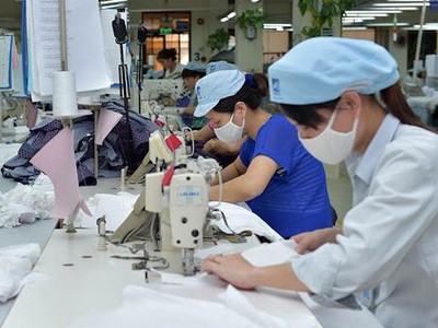 Theo quy định hiện hành tại Điều 107 Bộ luật Lao động, doanh nghiệp được phép sử dụng người lao động trên cơ sở thoả thuận để làm thêm giờ không quá 4 giờ/ngày (Ảnh minh hoạ).