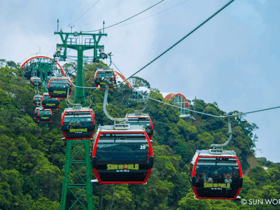 Nhóm du lịch, lữ hành sẽ hưởng lợi trực tiếp nhờ số lượt khách hồi phục mạnh sau 2 năm chịu tác động từ đại dịch.