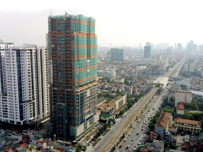 Tiềm năng rộng mở của thị trường bất động sản thu hút nhiều doanh nghiệp ngoài ngành. Ảnh: Dũng Minh