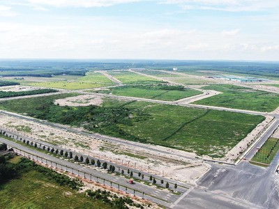 Các dự án hạ tầng giao thông mở ra cơ hội cho những khu công nghiệp mới. Ảnh: Thành Nguyễn