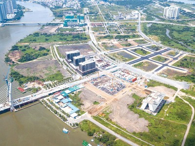 Mặt bằng giá bất động sản Thủ Thiêm được đẩy tăng, nhưng giao dịch khá hạn chế. Ảnh: Lê Toàn