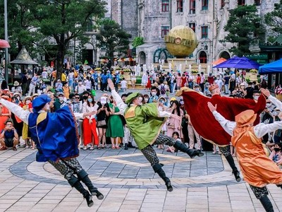 Nhiều doanh nghiệp hào hứng trở lại sau quyết định mở cửa du lịch quốc tế và nhiều hoạt động dịch vụ sau 2 năm đóng băng vì đại dịch Covid-19 