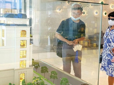 Nguồn cung nhà ở đang thiếu hụt trầm trọng. Ảnh: Lê Toàn 