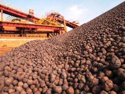 Năm 2022, Việt Nam nhập khẩu nhiều nguyên liệu sản xuất sắt thép, trong đó riêng quặng sắt cho các lò cao khoảng hơn 18 triệu tấn