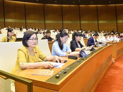 Kỳ họp thứ ba của Quốc hội khoá XV bước sang ngày làm việc thứ hai.