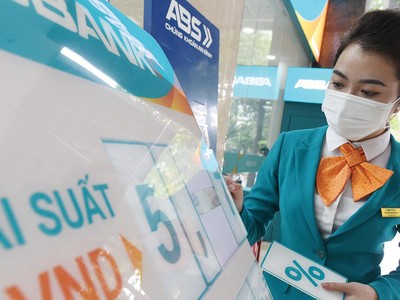 Từ đầu tháng 5, các ngân hàng đã có động thái tăng nhẹ lãi suất huy động