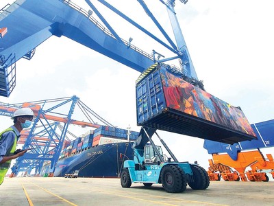 Nhập khẩu lạm phát là nguy cơ hiện hữu 