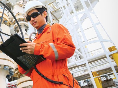 Giá nhiên liệu tăng phi mã đang “đốt nóng” nền kinh tế thế giới