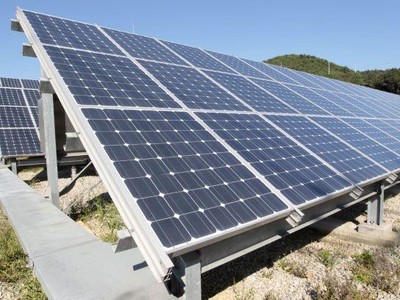 Mỹ miễn thuế pin năng lượng mặt trời nhập khẩu từ Việt Nam trong thời hạn 2 năm.