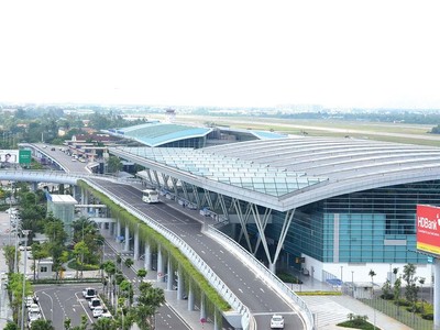 Cảng hàng không quốc tế Đà Nẵng đang được nâng cấp sẽ hỗ trợ cho dịch vụ logistics