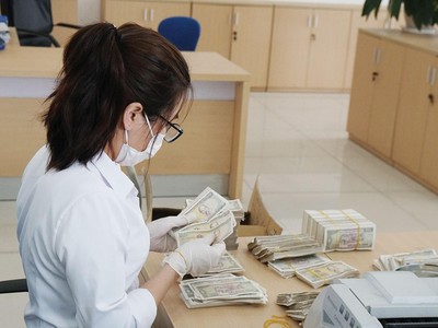 Trần tín dụng có thể được nới nhưng không nhiều. Ảnh: Dũng Minh