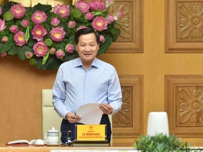 Phó Thủ tướng Lê Minh Khái : Nếu còn dư địa, có thể đề xuất giảm thuế VAT, thuế tiêu thụ đặc biệt với xăng dầu.