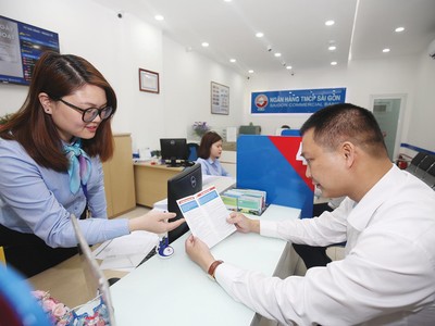 Từ nay đến cuối năm, lãi suất cho vay được cho là chịu áp lực tăng, nhưng không mạnh. Ảnh: Dũng Minh