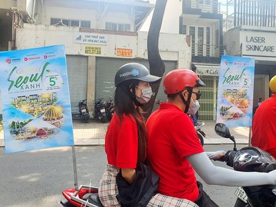 Các chủ đầu tư vẫn đang đẩy mạnh quảng bá sản phẩm. Ảnh: Việt Dũng