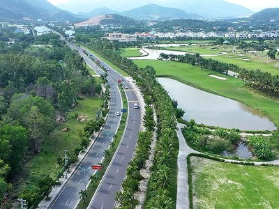 Khu du lịch và giải trí Sông Lô là dự án đầy “tai tiếng” ở Khánh Hòa trong hàng chục năm qua.