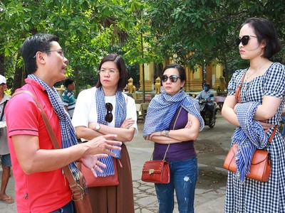 Tình trạng thiếu hụt nguồn nhân lực du lịch, nhất là lao động chất lượng cao rất căng thẳng. Ảnh: Chí Cường