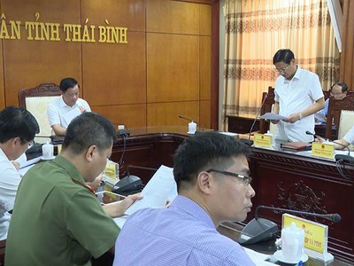 Tỉnh Thái Bình họp triển khai các nhiệm vụ, giải pháp di dời các cơ sở sản xuất, cơ quan, điểm dân cư ven sông Trà Lý, TP. Thái Bình.