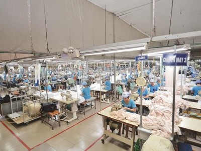 Dệt may, đồ nội thất vào EU ngày càng khó