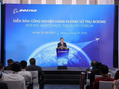 Ông Michael Nguyễn phát biểu tại Diễn đàn