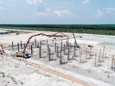 Hầu hết chủ đầu tư khu công nghiệp đều gặp vướng mắc trong khâu giải phóng mặt bằng. Ảnh: Thành Nguyễn 