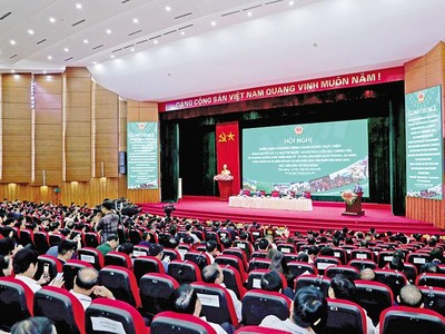 Thủ tướng Chính phủ Phạm Minh Chính phát biểu chỉ đạo tại Hội nghị triển khai Chương trình Hành động của Chính phủ thực hiện Nghị quyết số 11-NQ/TW. Ảnh: Đức Trung