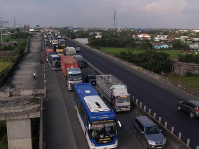 Một đoạn cao tốc TP.HCM - Trung Lương.