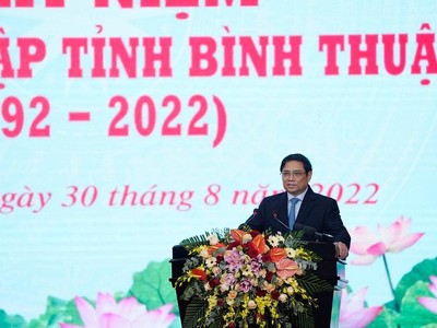 Thủ tướng cho rằng tỉnh Bình Thuận cần tập trung phát triển du lịch trở thành ngành kinh tế mũi nhọn, đưa Khu du lịch quốc gia Mũi Né thành điểm đến hàng đầu khu vực. Ảnh: Lê Toàn