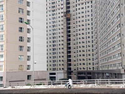 Thị trường bất động sản còn đối mặt với nhiều khó khăn những tháng cuối năm. Ảnh: Dũng Minh